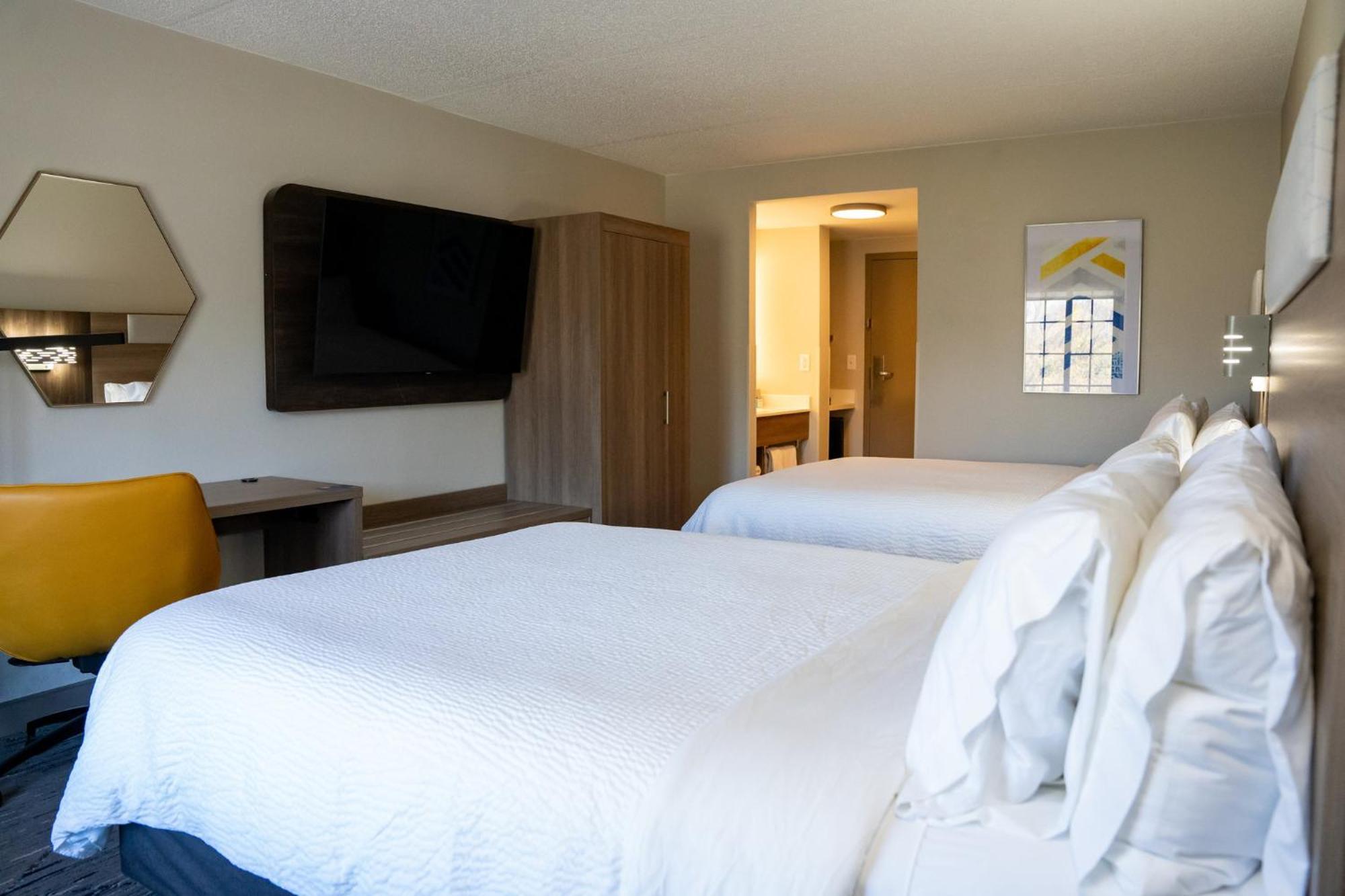 Holiday Inn Express Frazer - Malvern By Ihg Zewnętrze zdjęcie